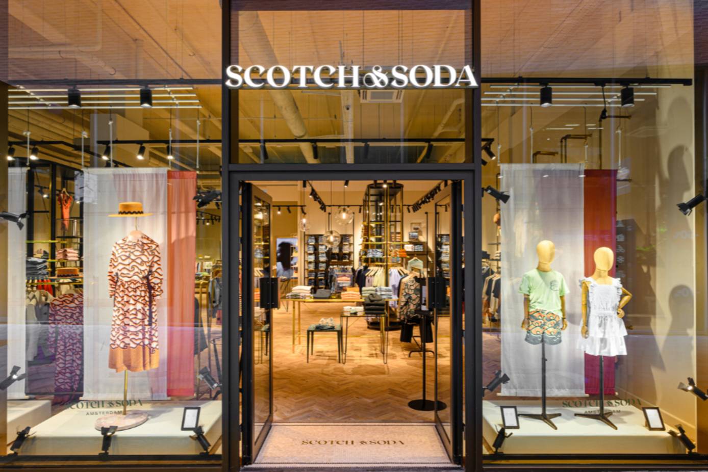 Scotch & Soda - Wolkat